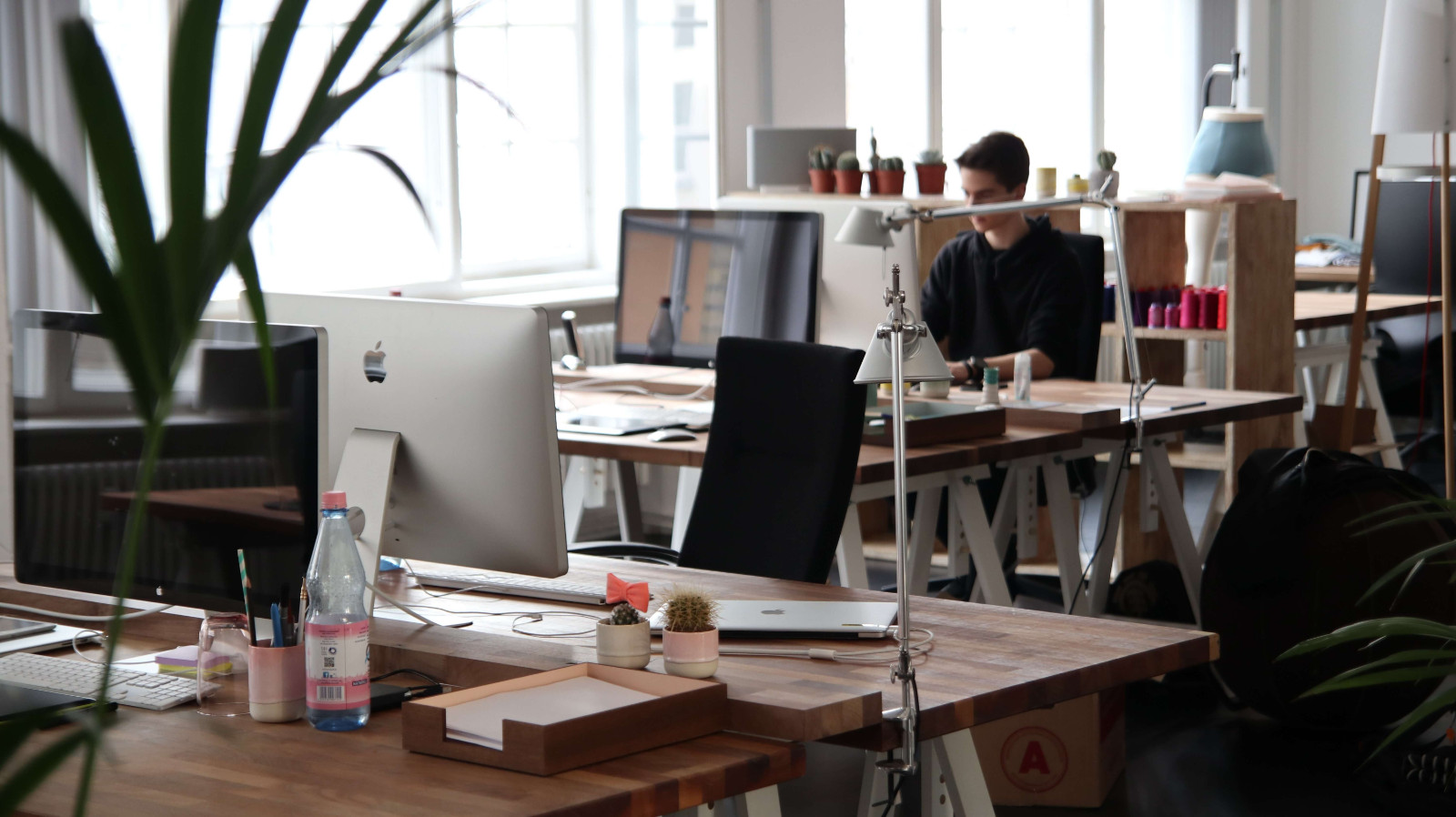 4 Ways to Improve Your Office’s Work Environment