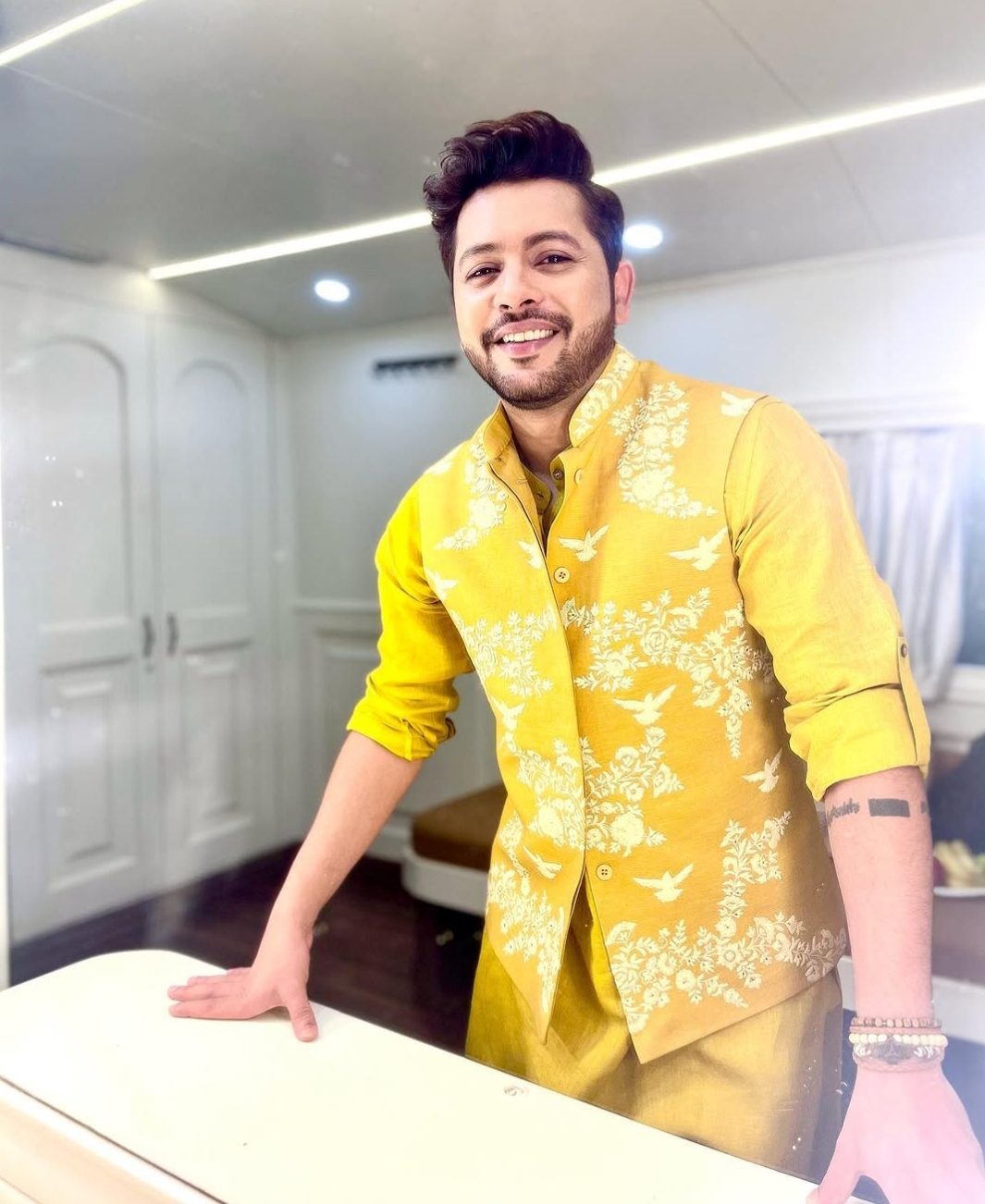 nishant bhat biography