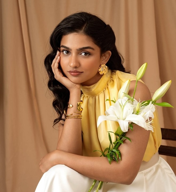 mamitha baiju, mamitha baiju age, mamitha baiju family, mamitha baiju movies, mamitha baiju instagram, mamitha baiju photos, mamitha baiju height, mamitha baiju biography, mamitha baiju premalu, mamitha baiju tamil movies, mamitha baiju malayalam movies, mamitha baiju education, mamitha baiju net worth