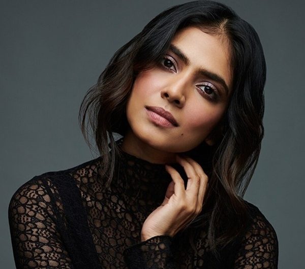 Malavika Mohanan Biography, Age, Height, Movies, Boyfriend, Family & More