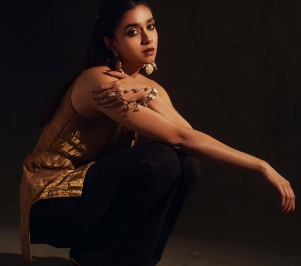Keerthy Suresh Biography, Age, Movies, Personal Life, Husband & Photos