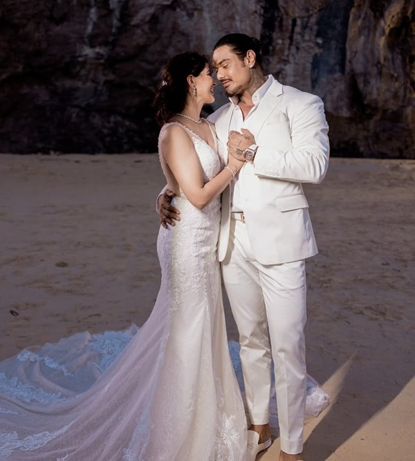 varalaxmi sarathkumar biography, varalaxmi sarathkumar movies, varalaxmi sarathkumar husband name, varalaxmi sarathkumar age, varalaxmi sarathkumar first husband, varalaxmi sarathkumar horror movie, varalaxmi sarathkumar mother, varalaxmi sarathkumar movie list, varalaxmi sarathkumar height, varalaxmi sarathkumar new movie, varalaxmi sarathkumar photos, varalaxmi sarathkumar images, varalaxmi sarathkumar latest movie, varalaxmi sarathkumar parents