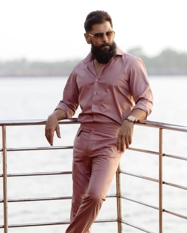 chiyaan vikram biography, chiyaan vikram age, chiyaan vikram height, chiyaan vikram height in feet, chiyaan vikram net worth, chiyaan vikram net worth 2026, chiyaan vikram movies, chiyaan vikram movies list, chiyaan vikram new movie list, chiyaan vikram new movie release date, chiyaan vikram family, chiyaan vikram family images, actor chiyaan vikram family photos