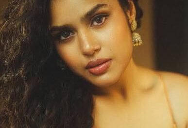 Faria Abdullah biography