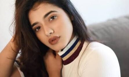 Ketika Sharma biography
